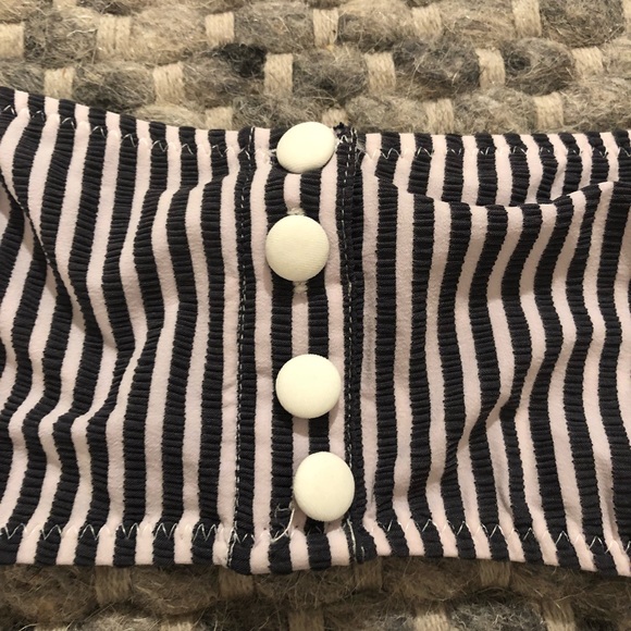 Solid and striped bikini - Picture 2 of 5